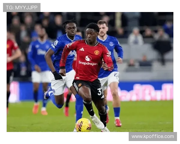 曼联与梅努续约谈判临近达成